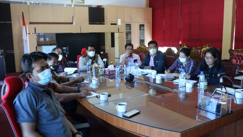 Bupati Samosir Ikuti Pembahasan Bersama Via Zoom dengan Dirjen Cipta Karya Terkait Penataan Kawasan Tomok