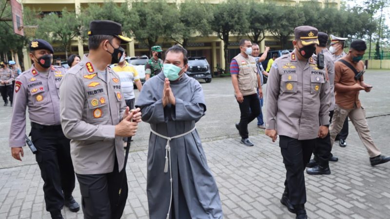 Kapolrestabes Medan Anjangsana ke Panti Asuhan Betlehem Sibolangit