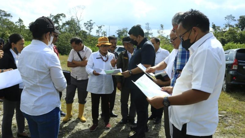Bupati Samosir Monitoring Lahan Kawasan Pertanian Terpadu