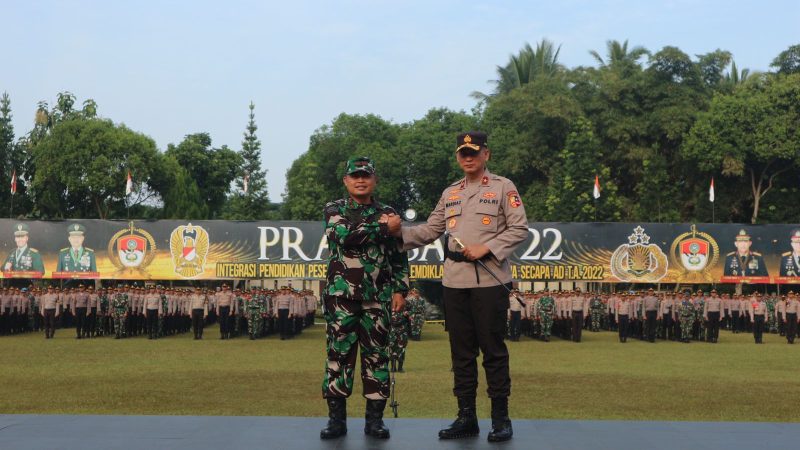 Kasetukpa Lemdiklat Polri Menutup Latihan Integrasi Pendidikan Diktukpa TNI AD dan Setukpa Polri
