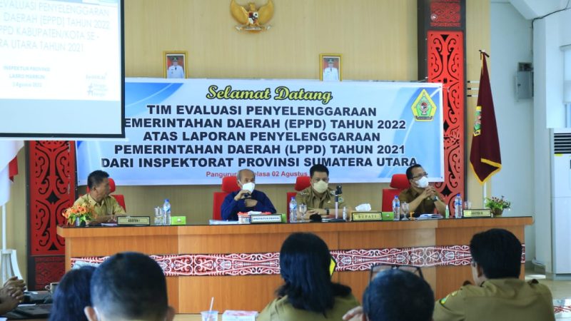 Bupati Samosir membuka Rapat Evaluasi LPPD oleh TIM EPPD Provinsi Sumatera Utara.