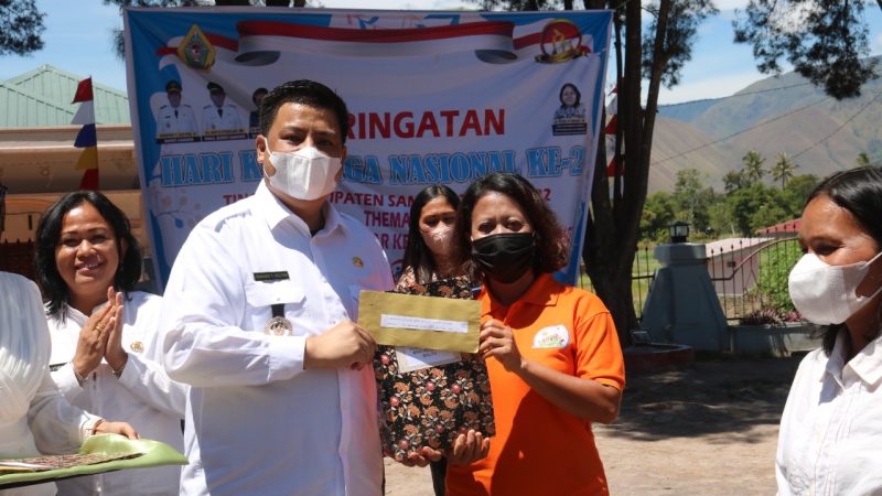 Bupati Samosir Pimpin Apel Peringatan Hari Keluarga Nasional ke-29 Tingkat Kabupaten