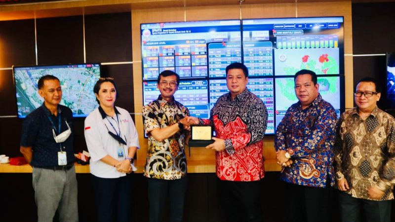 Tuntaskan Program Air Bersih Bupati Samosir kunjungi ATB Batam