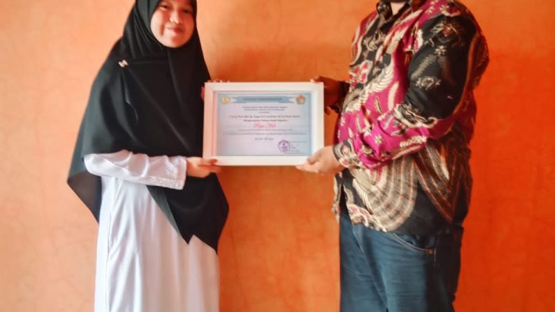 Buya Ardi Terima Piagam Penghargaan dari TAMPAN