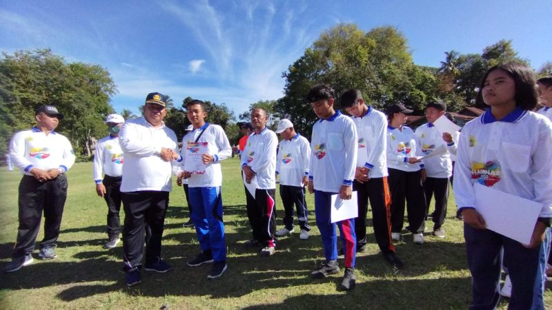 Pemkab Samosir Berikan Penghargaan Bagi Atlit Dan Pelatih Berprestasi