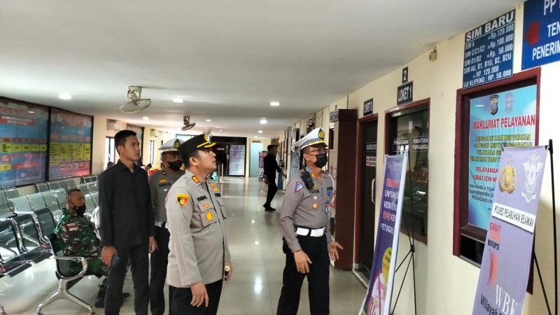 Sidak Dadakan Kapolres Pelabuhan Belawan Keruangan Layanan Publik Masyarakat