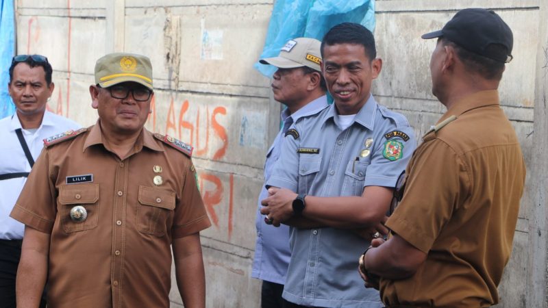 Kolaborasi PUD Pasar, Kecamatan, dan Dinas PU, Drainase Sepanjang 150 Meter Dinormalisasi