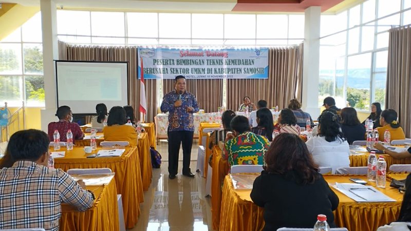 Pemkab Adakan Bimtek Kemudahan Berusaha Sektor UMKM di Kabupaten Samosir