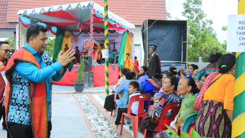Bupati Samosir Kukuhkan Kelompok Sadar Wisata Sabulan