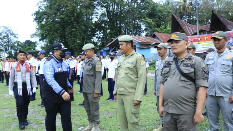 Bupati Samosir Pimpin Apel Gelar Pasukan Ops Lilin Toba 2022.