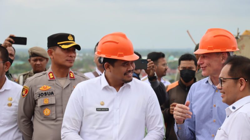 Kapolres Pelabuhan Belawan Dampingi Walikota Medan dan Dubes Belanda ke Tempat Pembuangan Sampah Kel Terjun