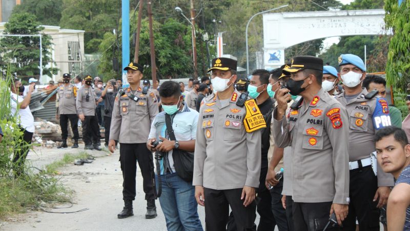 Polrestabes Medan Kawal Aksi Demo Partai Buruh di DPRD Sumut