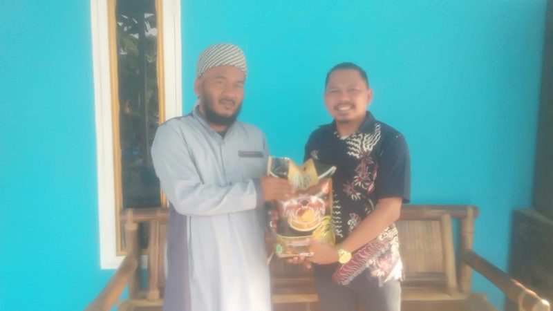 Penasehat Hukum Media Online Indonesia (MOI) Advokat Bung Raja menggelar silaturahmi dengan tokoh Agama