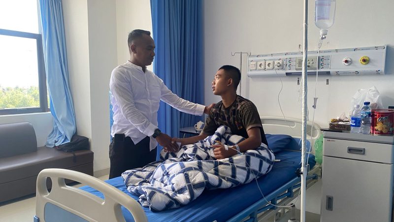 Wujud Kepedulian Danyonmarhanlan I Laksanakan Kunsos Jenguk Anggota yang Sakit