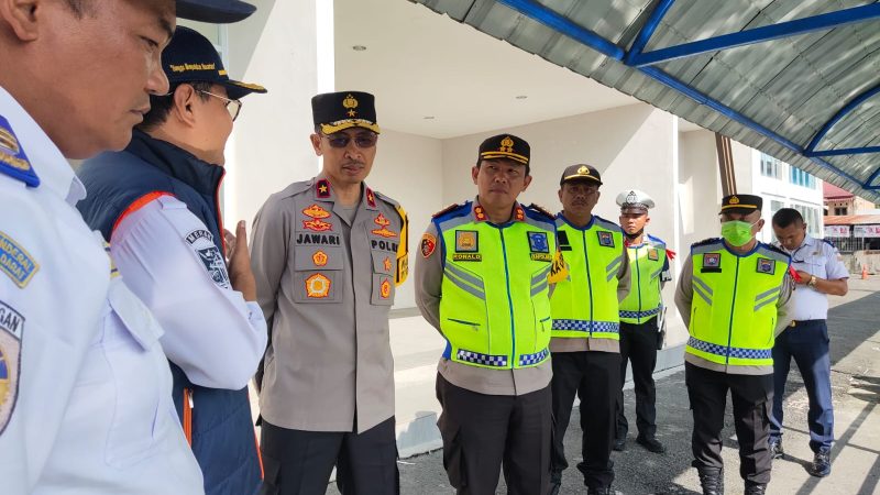 Pastikan Arus Balik Lebaran Lancar, Wakapolda Sumut Tinjau Pelabuhan Ajibata