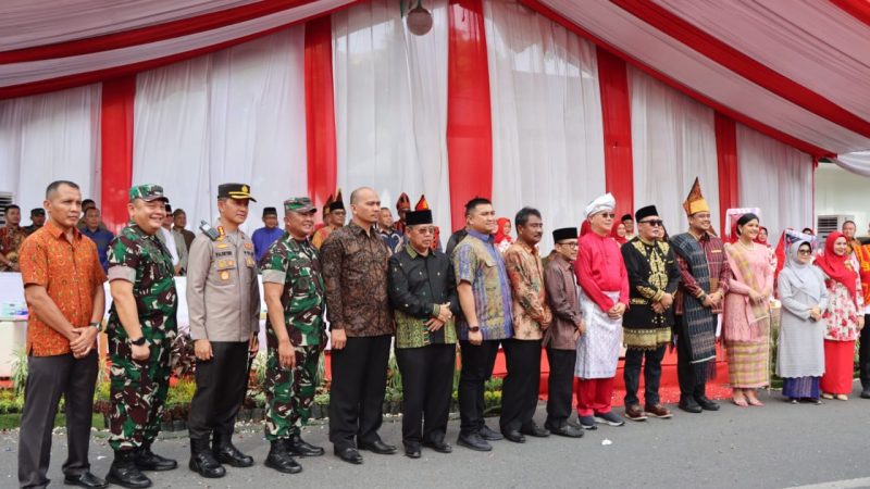 Kapolrestabes Medan Hadiri Colorful Medan Carnival 2023