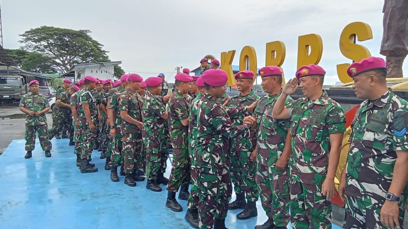 Danyonmarhanlan I Pimpin Acara Pelepasan Prajurit Yonmarhanlan I yang akan Mutasi ke Lanal Lhokseumawe