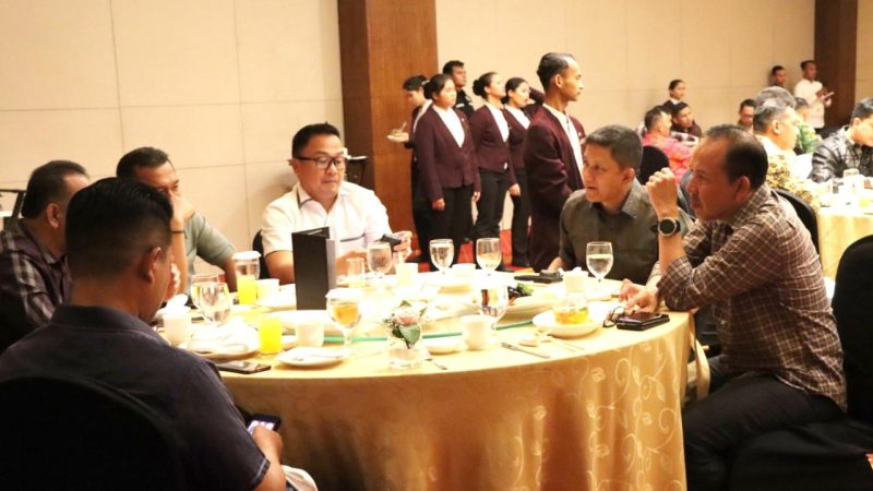 Kapolrestabes Medan Hadiri Acara Makan Malam Bersama Kapolda Sumut Irjen Pol Agung Setya Imam Effendi, SH, SIK, MSI