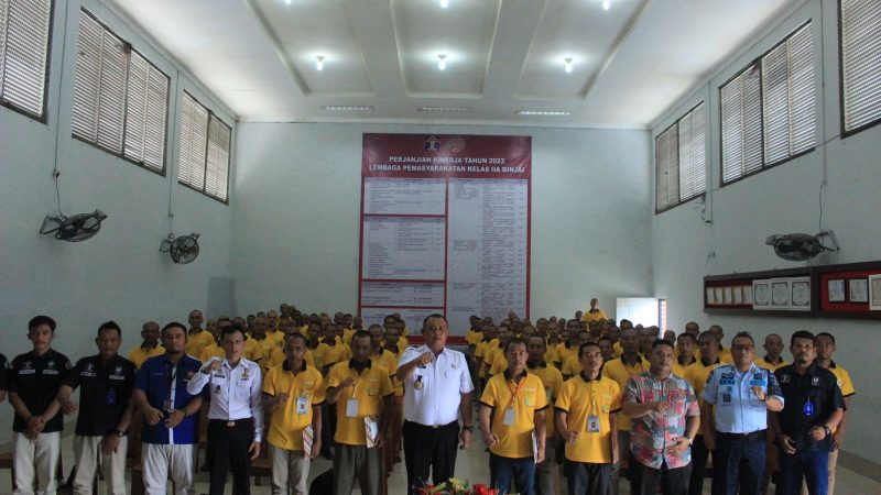 Kalapas Binjai Kanwil Kumham Sumut Resmi Menutup Program Rehab Sosial dan Medis