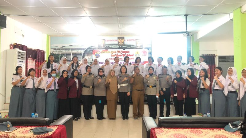 HUT Polwan ke-75, Kasat Binmas Polresta Deli Serdang Goes to Campus dan Goes to School