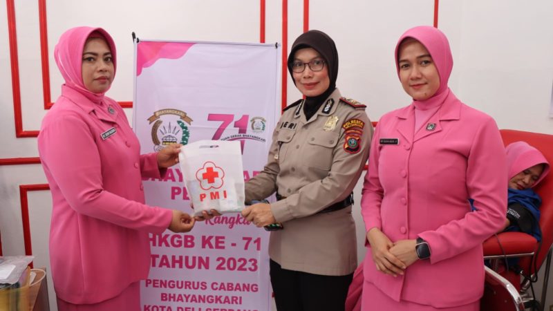 HUT Polwan ke-75, Pakor Polwan Polresta Deli Serdang Gelar Donor Darah