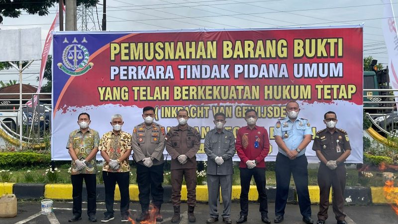 Wujud Sinergitas Kalapas Binjai Hadiri Pemusnahan Barang Bukti Kejaksaan Negeri Binjai