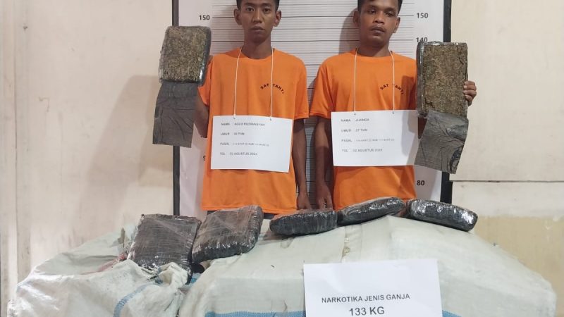 Satuan Narkoba Polrestabes Medan Bekuk Kurir Ganja Asal Aceh di Medan