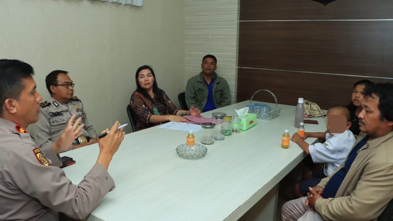 Polres Samosir Klarifikasi Terkait Viralnya Informasi Tidak Wajarnya Pemotongan Rambut Pejar Yang Dilakukan Guru