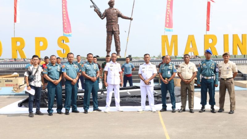 Yonmarhanlan I Belawan Terima Perahu Karet Dari Disbekal