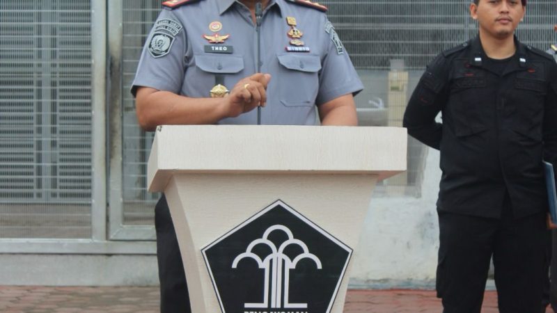 Asah Rasa Nasionalisme Kalapas Binjai Bertindak Sebagai Inspektur Upacara Berbangsa dan Bernegara