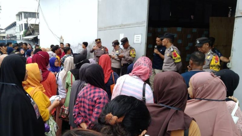 Polres Pelabuhan Belawan Amankan Proses Sortir dan Lipat Surat Suara Pemilu 2024