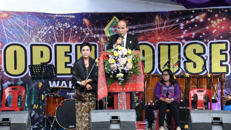 Awal Tahun 2024, Wakil Bupati Samosir Gelar Open House