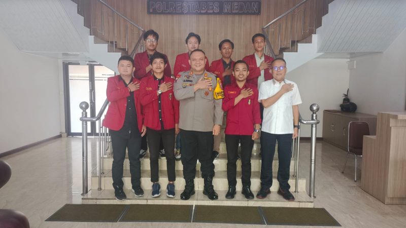 Terima Audiensi PC IMM Kota Medan, Waka Polrestabes Medan : Dalam Bermasyarakat Harus Saling Mengisi karena Tidak Ada Manusia yang Sempurna.