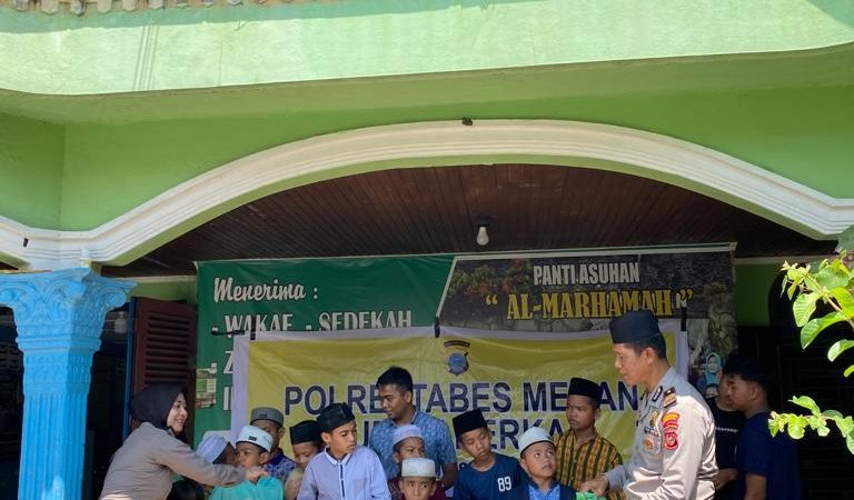 Kapolrestabes Medan Gulirkan Bantuan Nasi Bungkus di Panti Asuhan Al Marhamah
