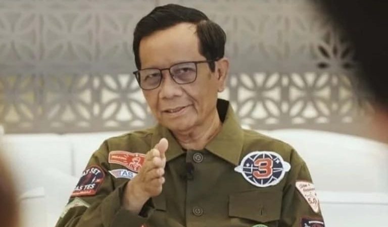 Mahfud MD Mundur, Relawan Desak Bawaslu Awasi Presiden