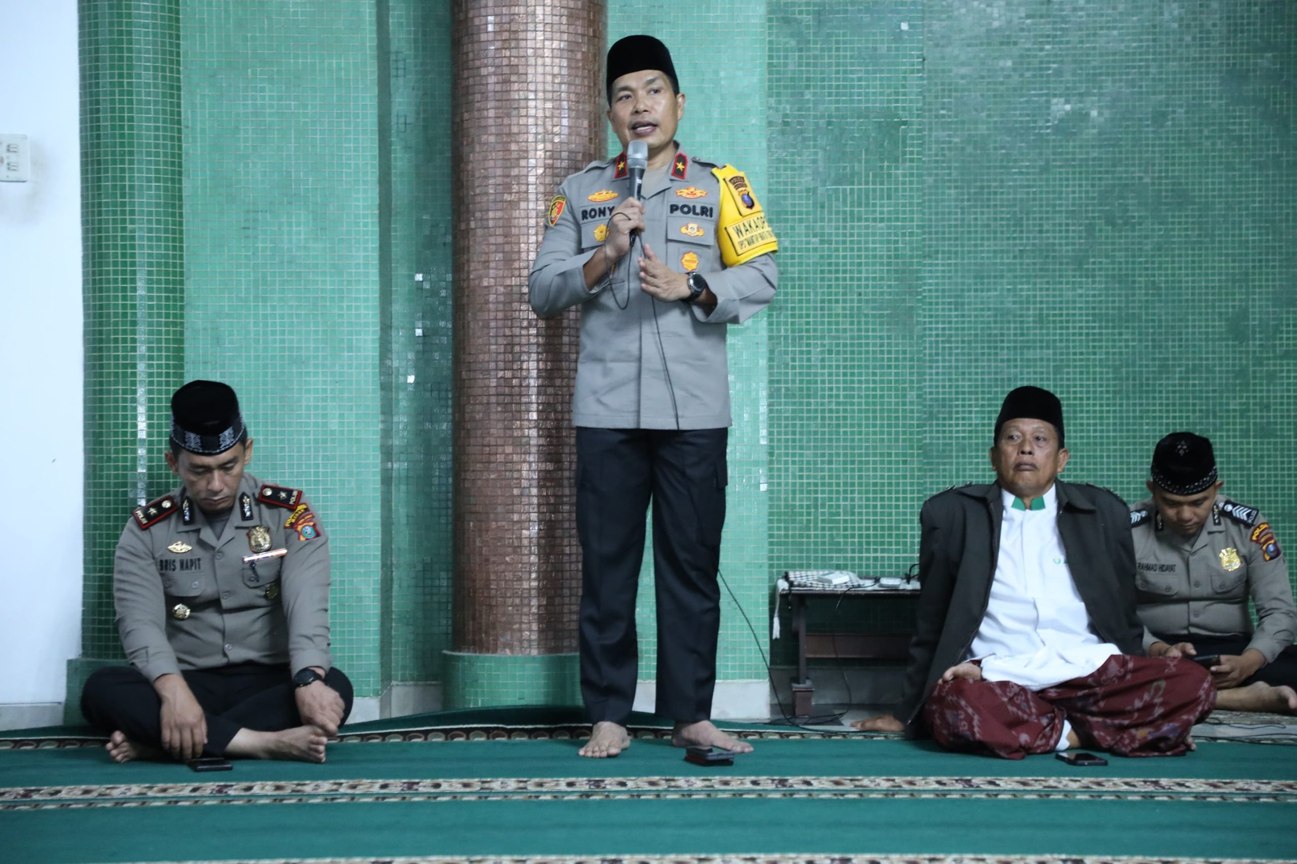 Subuh Keliling, Wakapolda Sumut Ajak Masyarakat Datang ke TPS