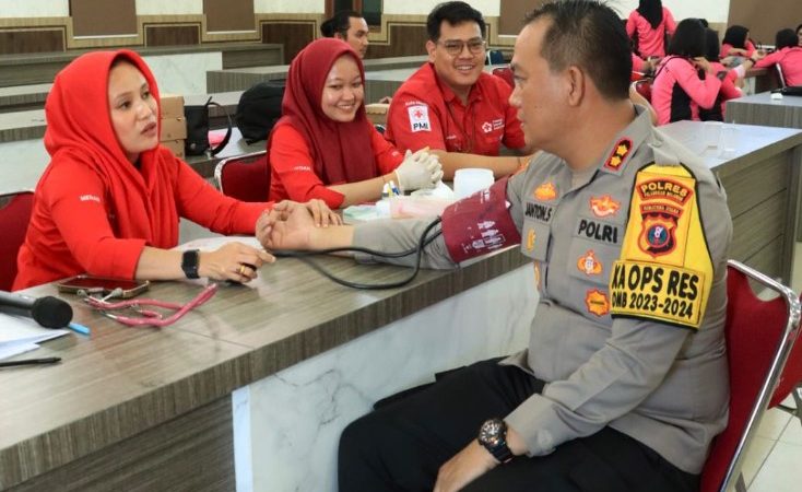 Sambut Hari Bhayangkara ke-78, Polres Pelabuhan Belawan Gelar Donor Darah