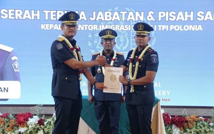 Kakanwil Kemenkumham Sumut Saksikan Serah Terima Jabatan Kepala Kantor Imigrasi Kelas I TPI Polonia