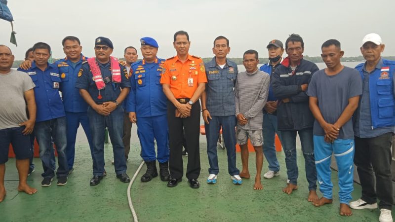 Sehari Semalam Terapung Di Laut, Nelayan Berhasil Diselamatkan
