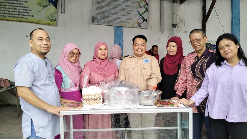 Tim dosen Unimed melaksanakan kegiatan Pengabdian Kemitraan Masyarakat