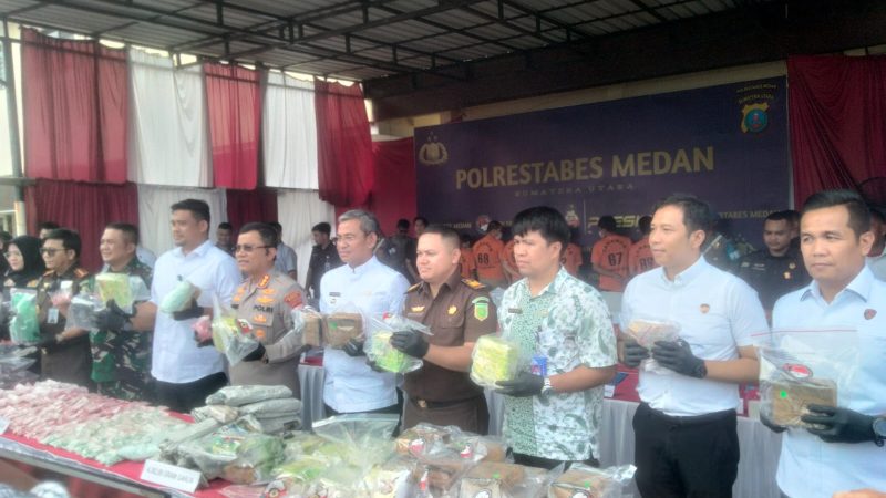 Polrestabes Medan Musnahkan Narkotika Jenis Sabu Asal Malaysia, Polisi Selamatkan 81.000 Jiwa