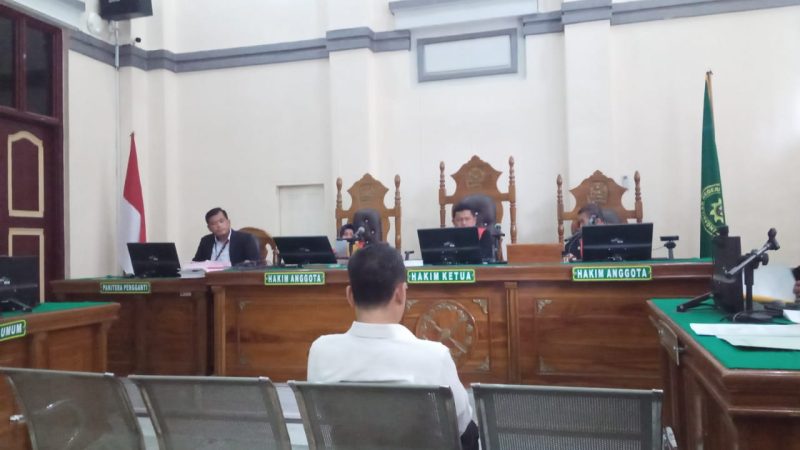 Fakta Sidang Tak Buktikan Terima Rp 1,4 Miliar, PH Minta Hakim Bebaskan Alwi Hasibuan