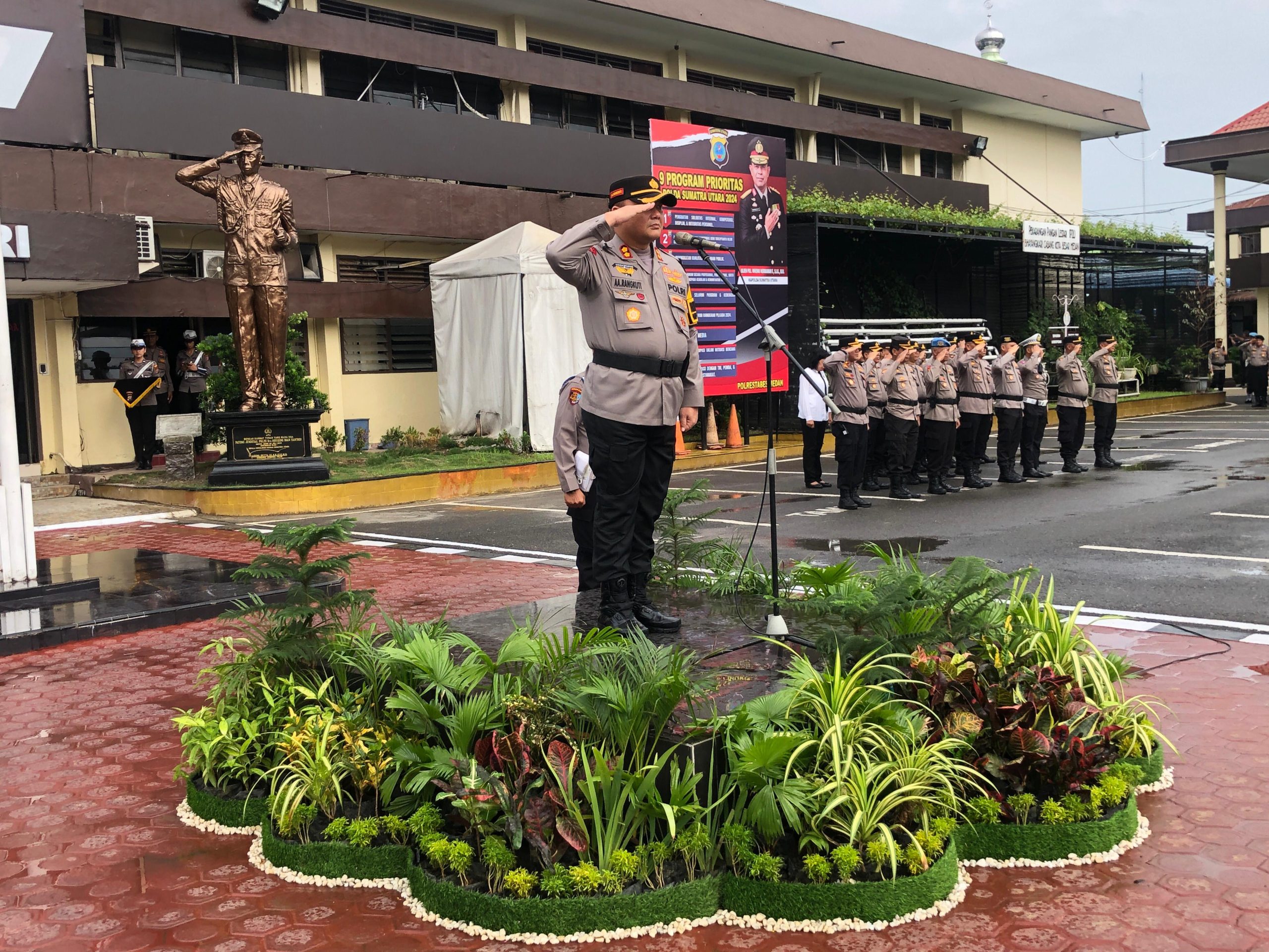 Polrestabes Medan Gelar Apel Pasukan Operasi Mantap Praja Toba 2024
