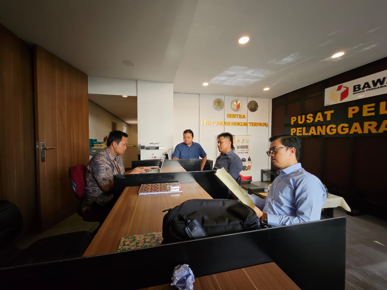 Bawaslu Nyatakan KPU Tapsel Pelanggaran Administrasi, Kuasa Hukum Armen : KPU Harus Diskualifikasi Paslon Perseorangan.