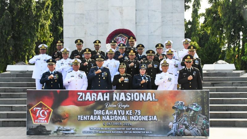 Prajurit Yonmarhanlan I Ikuti Ziarah Nasional Dalam Rangka HUT TNI Ke 79 Tahun 2024