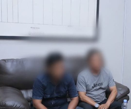 Reskrim Polsek Medan Baru Tembak Kedua Kaki Pelaku Curanmor di Parkiran Plaza Medan Fair