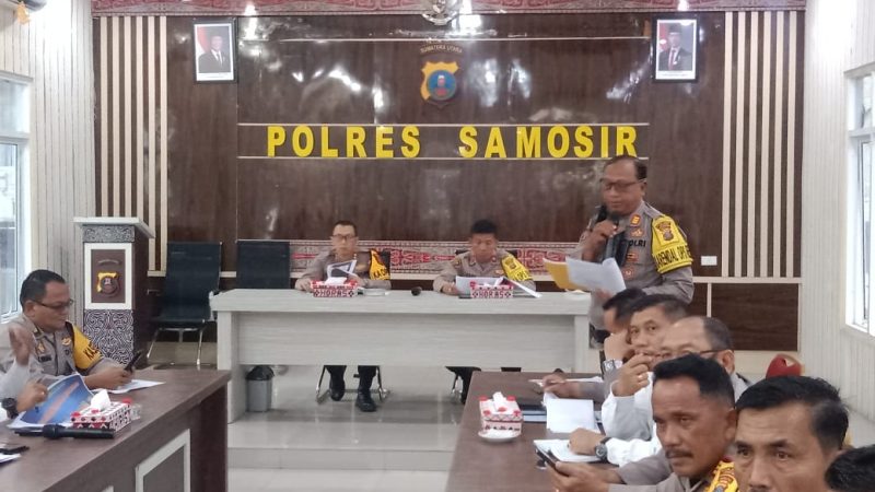 Polres Samosir Gelar Anev Gangguan Kamtibmas 2024 : Penyelesaian Kasus dan Antisipasi Kejahatan