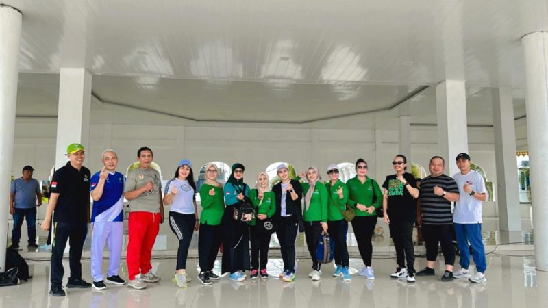 Seribuan Warga Meriahkan Minggu Bugar Bersama Disporasu dan KORMI