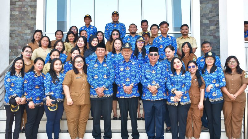 Wakil Bupati Samosir Martua Sitanggang Pimpin Apel Hari Kesadaran Nasional