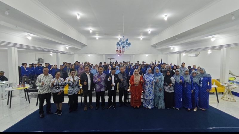 Universitas Deztron Indonesia menyelenggarakan Seminar Internasional bertema “Innovation in Education: Improving the Quality of Learning in the Digital Era